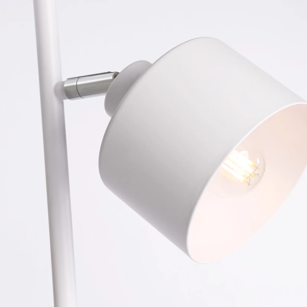 Напольный светильник со сменной лампой в стиле лофт TR8154/3 WH белый E27*3 max 40W D370*1530 - Viokon.com